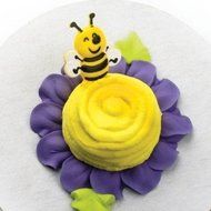 Bumble Bee Cupcake Picks - 24 ct N5