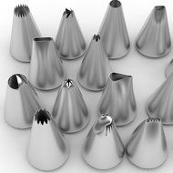 25-Piece Cake Decorating Kit Includes Reusable 15in Silicone Pastry Bag with Coupler and 21 Stainless Steel Icing... N8