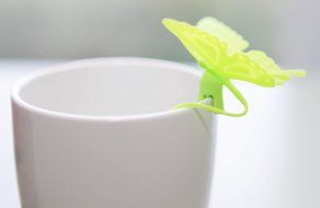 Tea Parties - Premium Butterfly Silicone Reusable Tea Bag Infuser Strainer (Yellow, Pink, Purple, Blue) N3