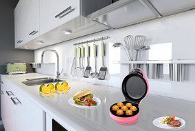 ZZ CM170-P Electric Fun Cupcake Maker N7