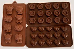 Silicone 3 Piece Candy Mold set, Hearts, Round Mold, and Lions/bear/hippo Candy Molds N3
