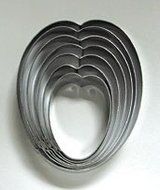 Oasis Supply 395611 Gum Paste Fondant 7-Piece Close Tulip Cutter Set, 1-3/8-Inch to 2-5/8-Inch