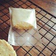 100 PCS Lovely Cute Bowknot OPP Self Adhesive Cookie Bakery Candy Biscuit Roasting Treat Gift DIY Plastic Bag... N55