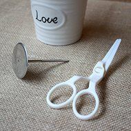 Astra shop Cake Flower Lifter Scissors &amp; Flower Nail Cream Roses Maker Set,2.95" Diameter N3