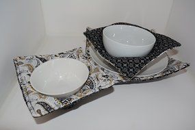 Microwave Bowl Cozies // Reversible // Set of 3 // 1 Small Bowl Cozy // 1 Medium Bowl Cozy // 1 Dinner Plate Cozy... N31