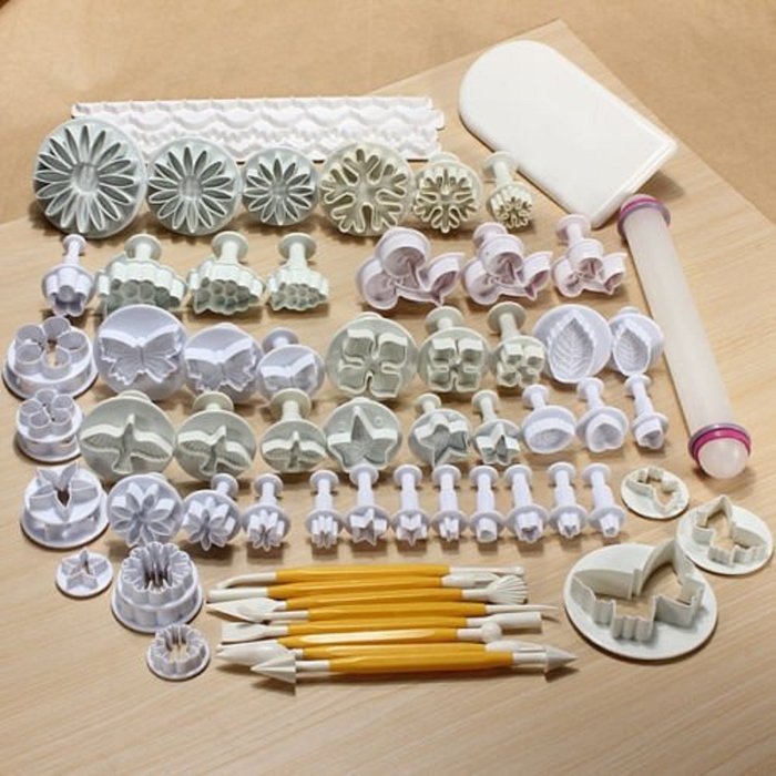 Brand New 68 pcs Sugarcraft Cake Decorating Fondant Plunger Cutters Tools Mold Cookies