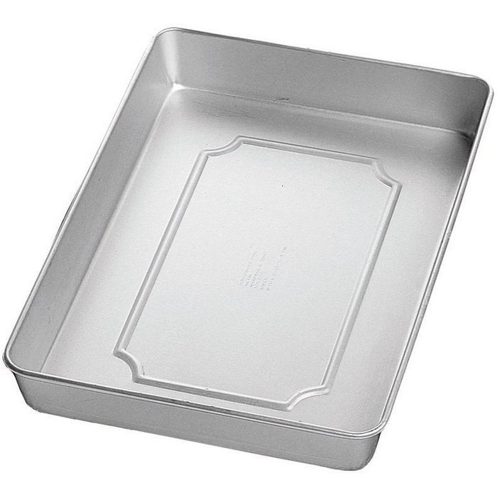 Wilton Aluminum 9x13x2" Oblong Sheet Cake Roasting Baking Pan Kitchen Cooking