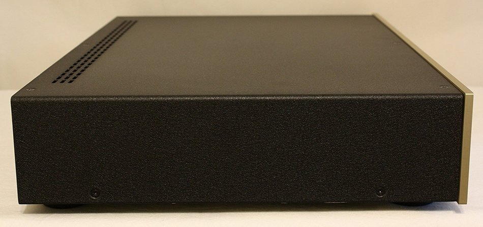 conrad-johnson Classic 2 Vacuum-Tube Line Stage Preamplifier N5