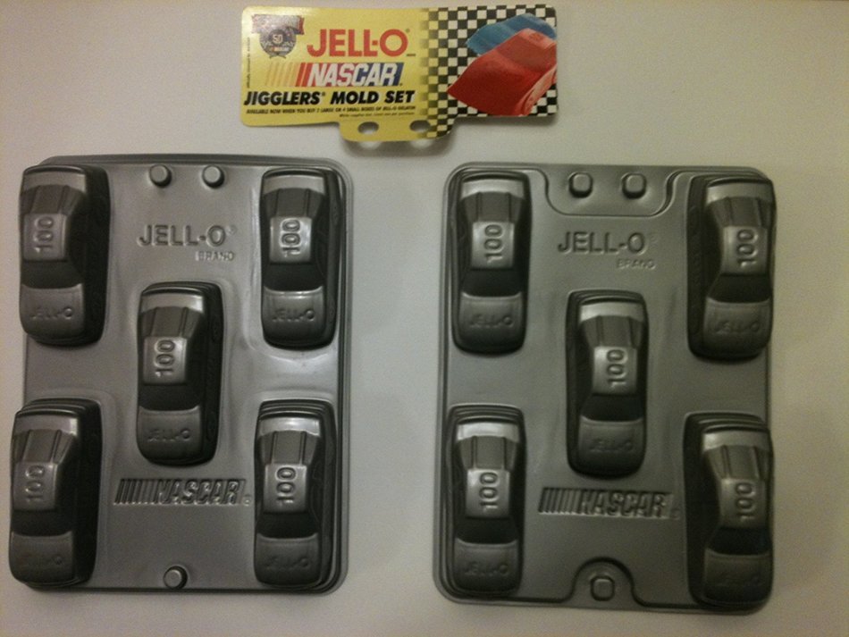 Jell-o Brand Jigglers Nascar Mold Set Plastic (2 pc) N2