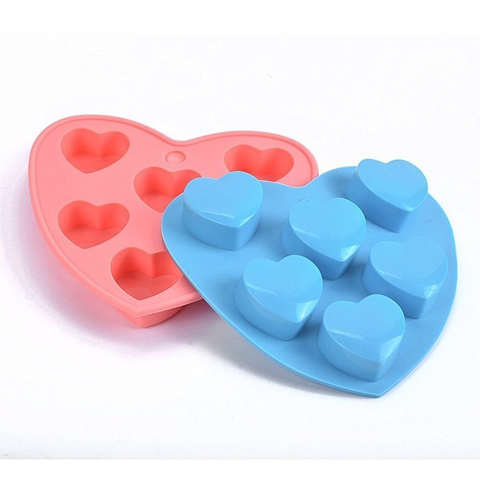 Silicone Cake Molds Ice Tray Hand Soap Mold Chocolate Mold, Love Heart Shaped, Random Color (2 Pack) N2