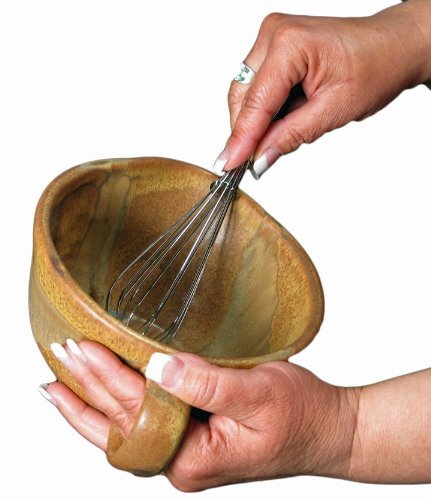 PRADO STONEWARE COLLECTION - Perfect Grip 30 Ounce Mixing Bowl With Metal Whisk - Royal Blue