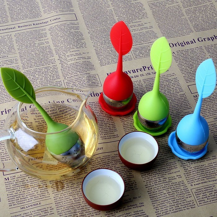 Mini Skater 2 PCS Tea Infuser Leaf Strainer Handle with Steel Ball Silicone Leaf Lid (Rose) N9