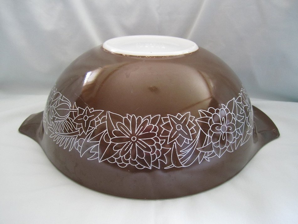 1970s Vintage Pyrex " Woodland " Brown Cinderella Nesting Batter Mixing Bowl 444 - 4l N2