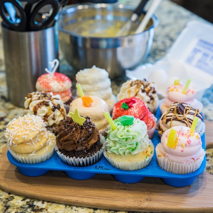 KPKitchen Silicone Muffin & Cupcake Baking Pan Set (12 & 24 Mini Cup Sizes) - BPA Free & Non Stick Dishwasher... N8