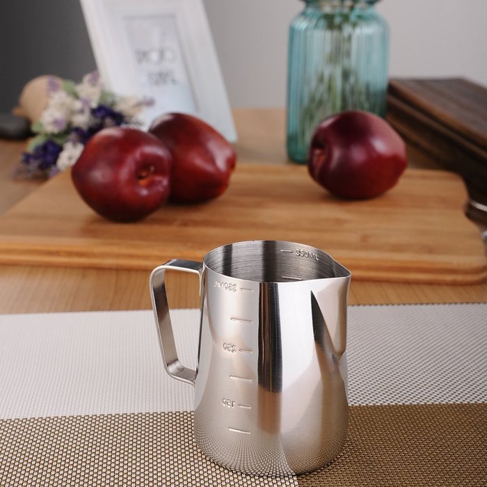 Samber 900 ML Steaming Pitcher Stainless Steel Milk Coffee Latte Frothing Garland Cup (with Volume Markings) N10