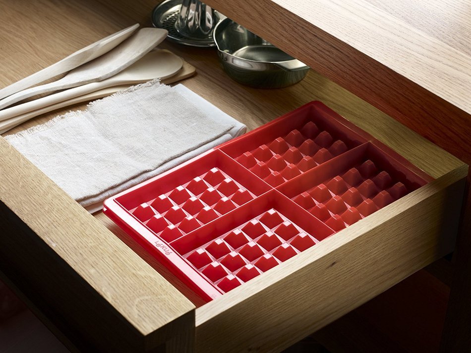 Lekue Silicone Waffle Mold, Model # 0215000R01M017, Red, Set of 2 N6