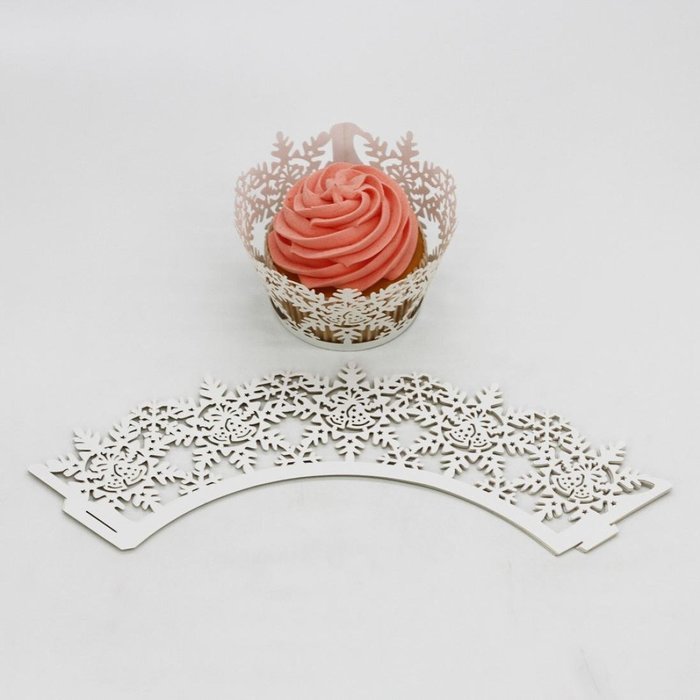 Oksale 24Pcs Christmas Hollow Lace Cup Muffin Holder Cake Paper Case Wraps Cupcake Wrapper for Wedding Birthday... N22