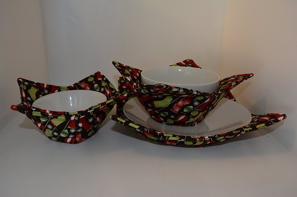 Microwave Bowl Cozies // Set of 3 // 1 Small Bowl Cozy // 1 Medium Bowl Cozy // 1 Dinner Plate Cozy // Jolly Christmas N3