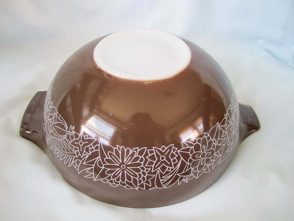 1970s Vintage Pyrex " Woodland " Brown Cinderella Nesting Batter Mixing Bowl 444 - 4l N5