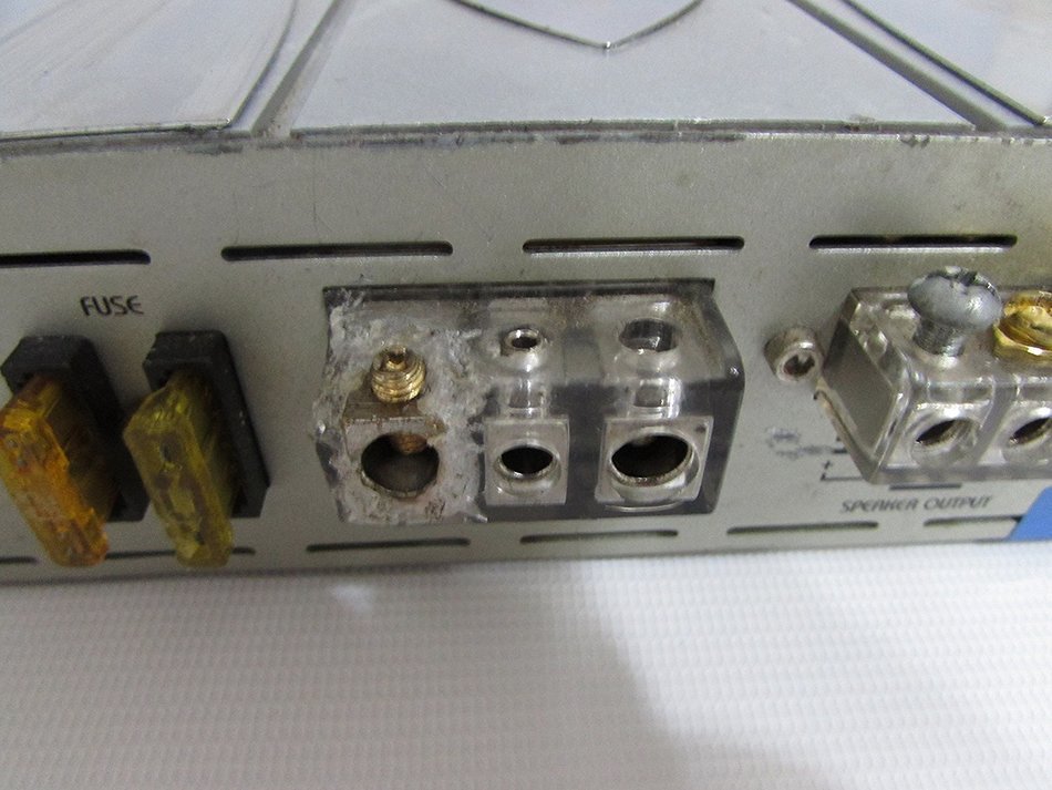 Performance Teknique ICBM-892 2 Channel Amplifier 1200W MAX N5