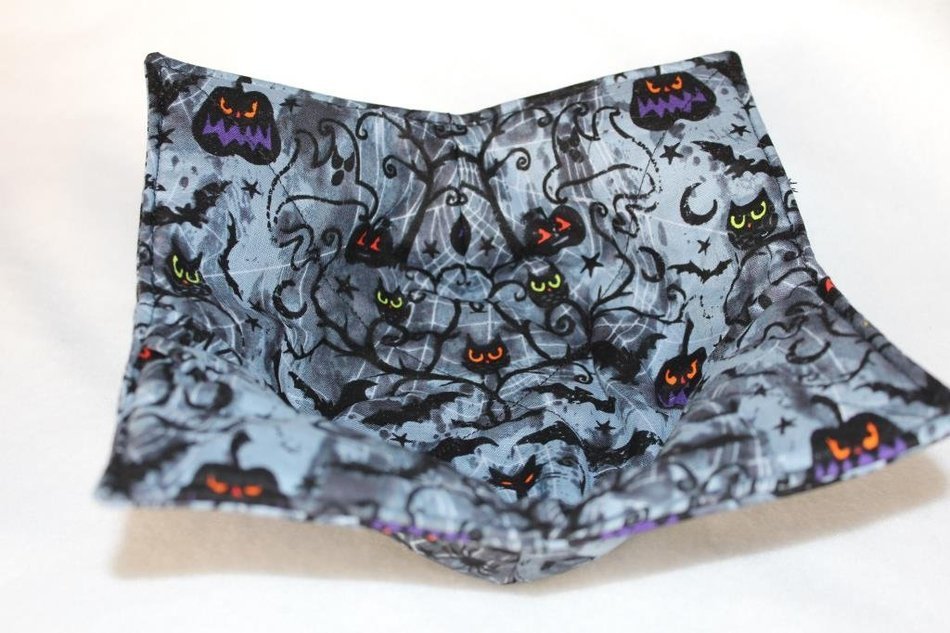 Microwave Bowl Cozy Bowl Potholder Reversible Halloween Owls N3