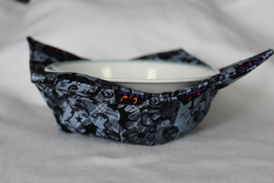 Microwave Bowl Cozy Bowl Potholder Reversible Halloween Owls N4