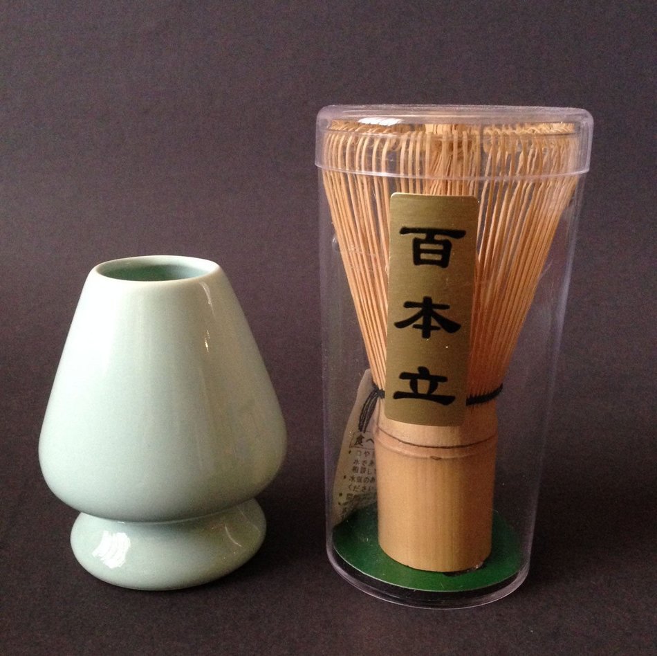 Japanese 100 Prong Matcha Tea Ceremony Bamboo Whisk Chasen Brush with Stand Shaper