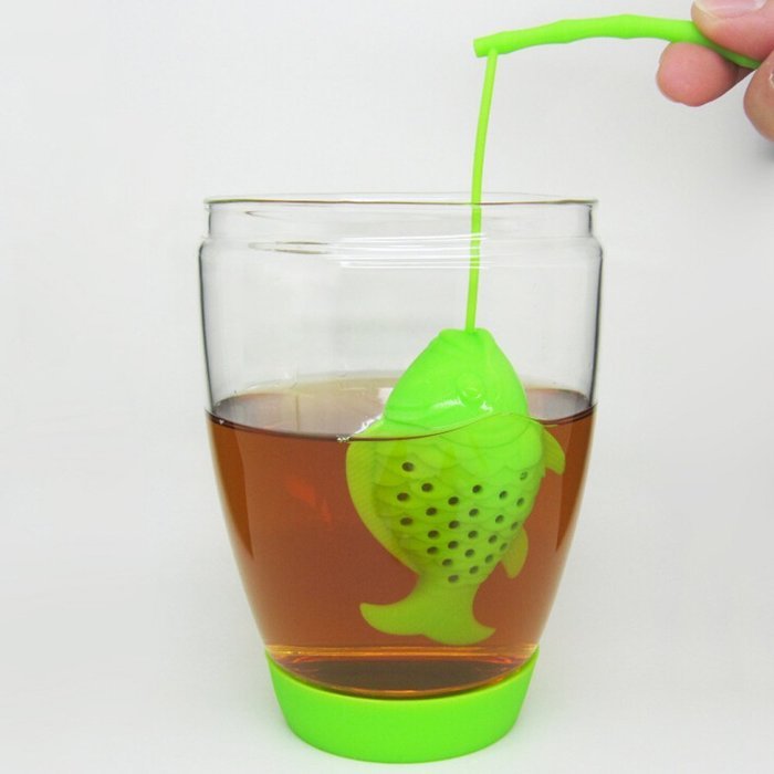 Bangerdei Colorful Fish Fishing Tea Infuser Diffuser Loose Tea Leaf Strainers Random Color