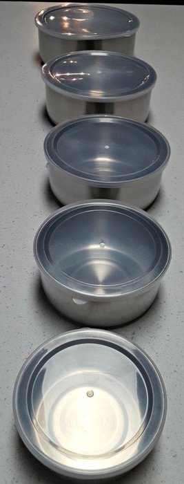 10-pc Stainless Steel Food Storage Bowls & Plastic Measuring Cups/Spoons/Spatula/Timer 14-Pc Bundle N5