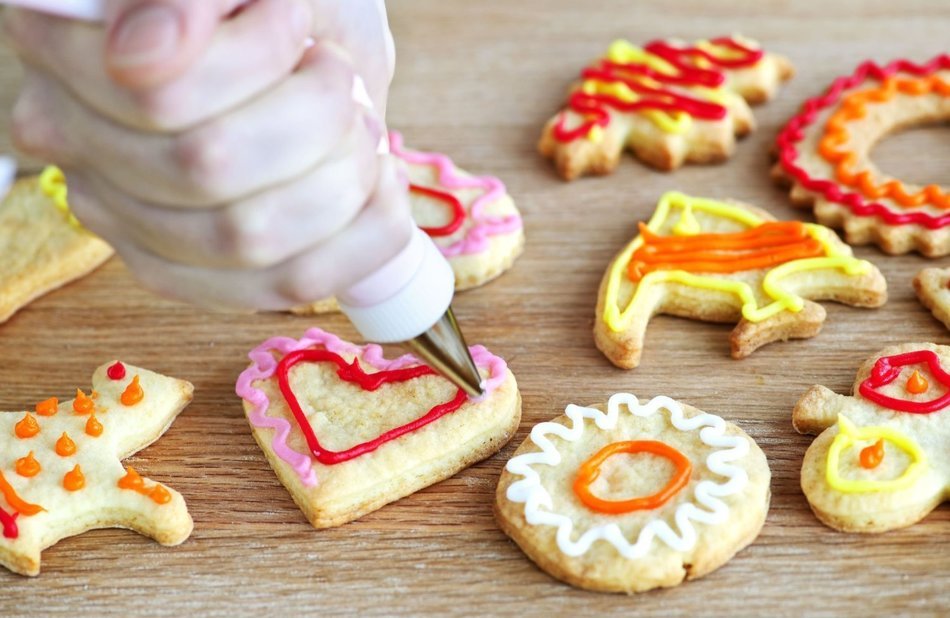 Pridebit Pastry Bag 100 Pack Large Cake/Cupcake Decorating Bags Disposable Icing/Piping Bags N6