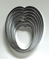 Oasis Supply 395611 Gum Paste Fondant 7-Piece Close Tulip Cutter Set, 1-3/8-Inch to 2-5/8-Inch