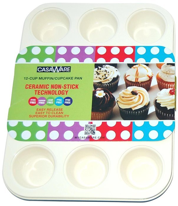 casaWare Ceramic Coated NonStick 12 Cup Muffin Pan (Cream/Red) N3