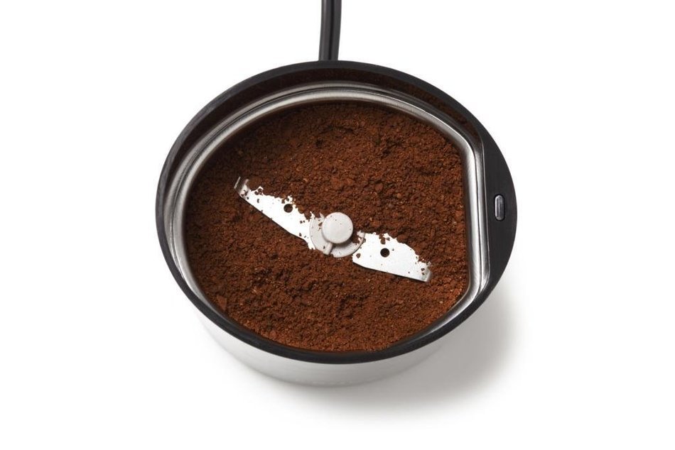 KRUPS F203 Electric Spice and Coffee Grinder with Stainless Steel Blades, 3-Ounce, Black N4
