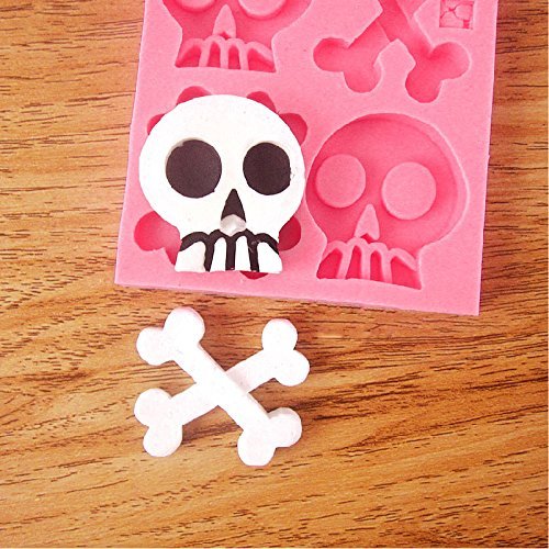 HT BAKEWARE | Skulls and Bones Silicone Mold N2