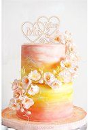 LOVENJOY with Gift Box Mr and Mrs Monogram Wedding Engagement Cake Topper Rustic Wood (5.5-inch) N4