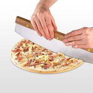 Dr. Oetker 2468 Pizza Stone with Chopping Knife N2