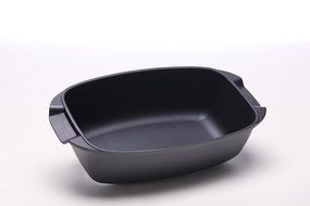 Swiss Diamond Nonstick Roaster with Lid - 5.3 qt (8.3 x 13")