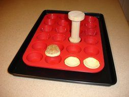 24 Cup Silicone Mini Muffin Pan N2