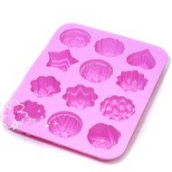 DUFUSTORE 1pcs 12 Flower Cake Mold Chocolate Silicon Mould Pattern Random Color N5