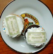 12 Miniature Edible Harry Potter Hogwarts Express Train Tickets for Cookies, Cakes or Brownie Toppers N2
