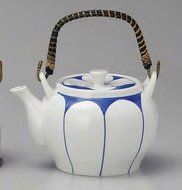 Yamakiikai White Kyusu(Japanese teapot) Japanese White &amp; Blue pattern with a strainer 1150cc GM985 N2