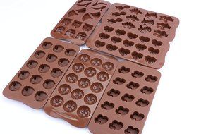 Tosnail 6pc Candy Molds, Chocolate Molds, Silicone Molds, Soap Molds, Silicone Baking Molds - 6pc Value Set
