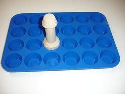 Ddaisy Tart Tamper &amp; 24cup Silicone Mini Muffin Tart Pan Combo Blue N4