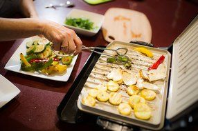 George Foreman GRP4842R 3-in-1 Multi-Plate Evolve Grill, Electric Grill, (Panini Press, Grilling, and Waffle Plates... N31