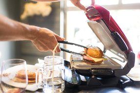 George Foreman GRP4842R 3-in-1 Multi-Plate Evolve Grill, Electric Grill, (Panini Press, Grilling, and Waffle Plates... N32