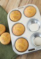 Fox Run Stainless Steel Muffin Pan N2