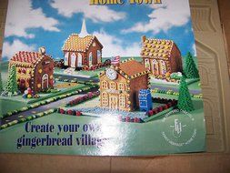 Pampered Chef Stoneware Gingerbread School Post Office Mold N2