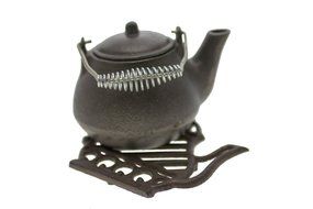 Cast Iron Trivet | Old Fashioned Tea Pot | Decorative Cast Iron Trivet For Kitchen Or Dining Table | 7x6.3 " |... N4