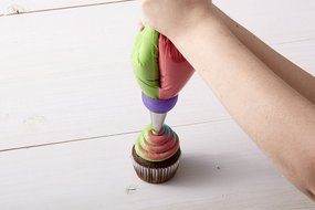 Wilton ColorSwirl 3 Color Coupler, 411-1992 N5