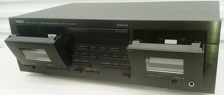 Yamaha KX-W392 Recordable Auto Reverse Dual Cassette Tape Deck with Complete with AV Cables and Online Instruction... N6
